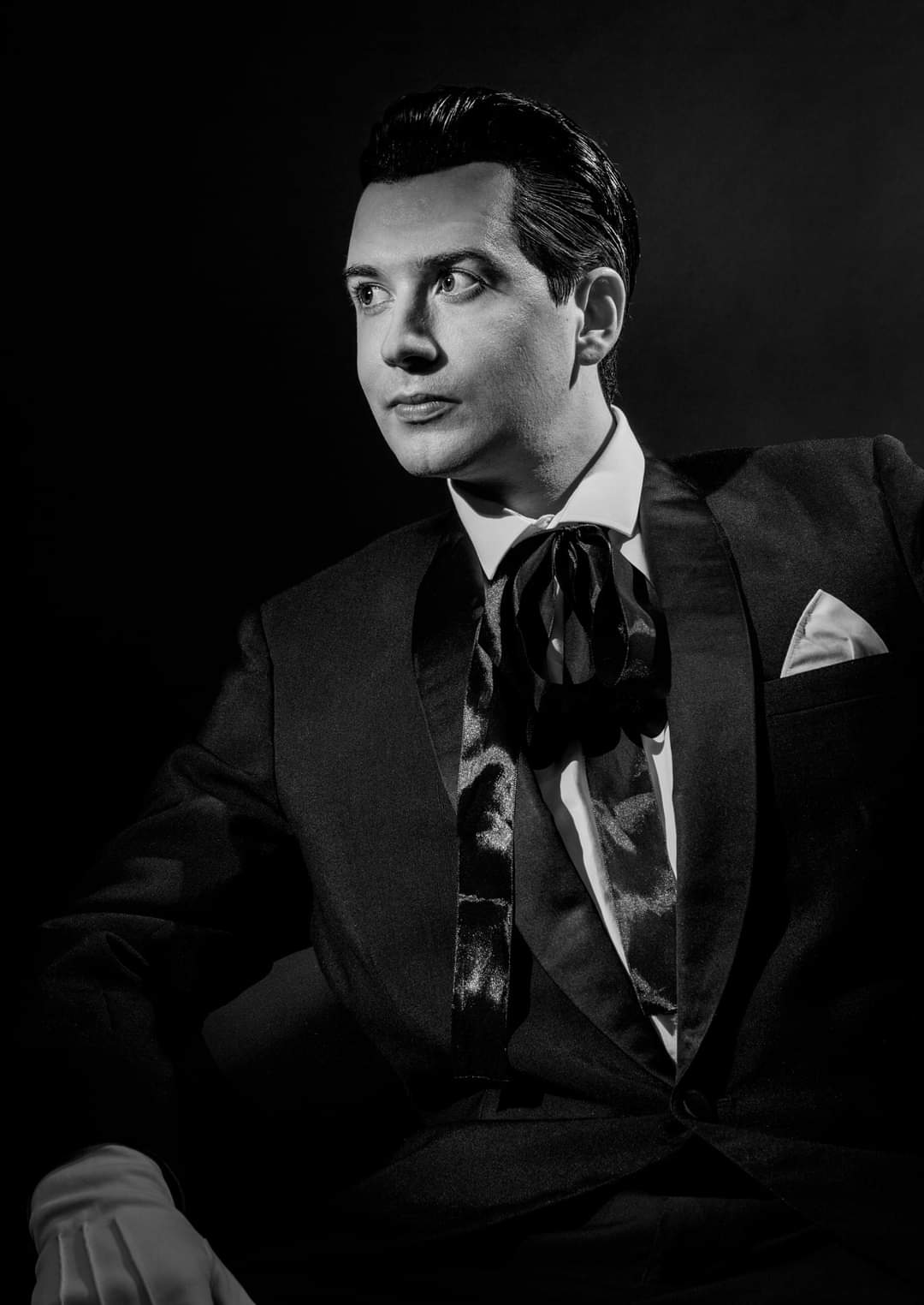 Stefan Pejic as Larry Parks in The Other Jolson